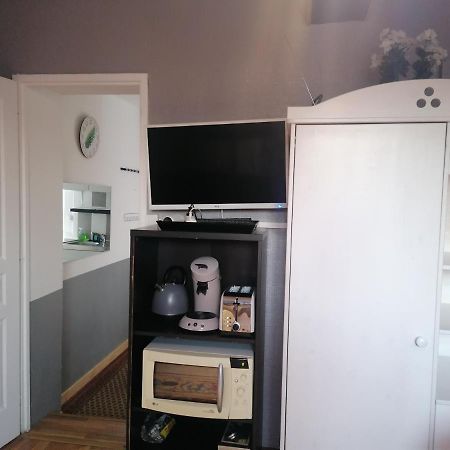 Charmant Appartement 10Mn Rouen Franqueville-Saint-Pierre Exterior photo